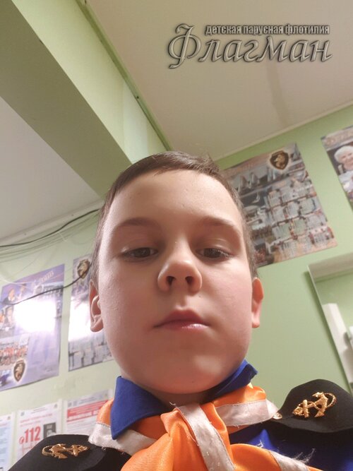 f4b0b803.ID Photo.095947